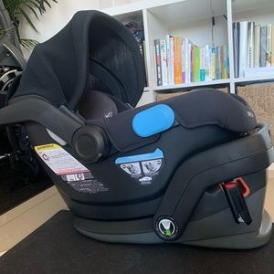 Infant car seat